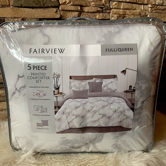 Full Queen marble comforter pillows and shams grey - Picture 2 of 9